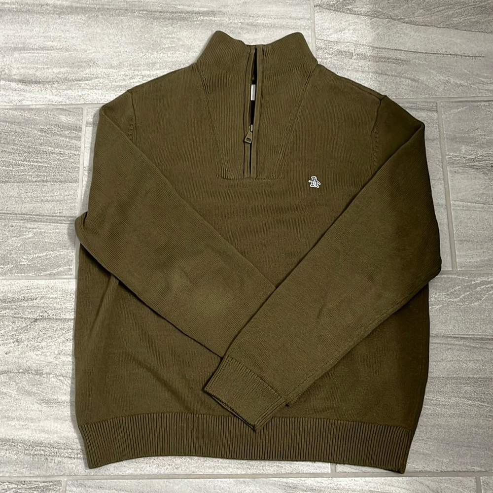 Penguin Men’s sweater